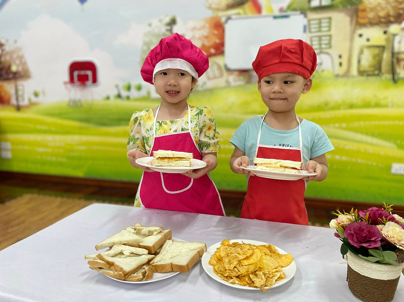Chế độ ăn uống dinh dưỡng và đa dạng