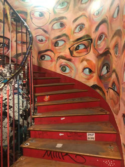 72718049_519318588868816_446322682741391