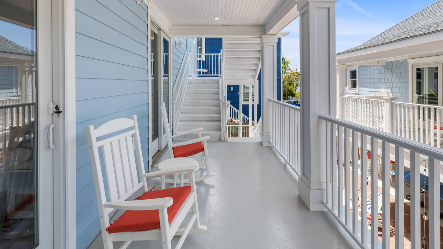 Aloha Rear Porch.jpg