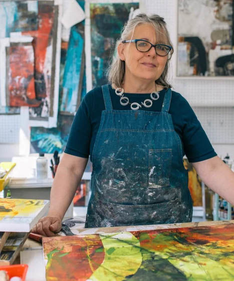 Sally Hirst collage artist profile photograph