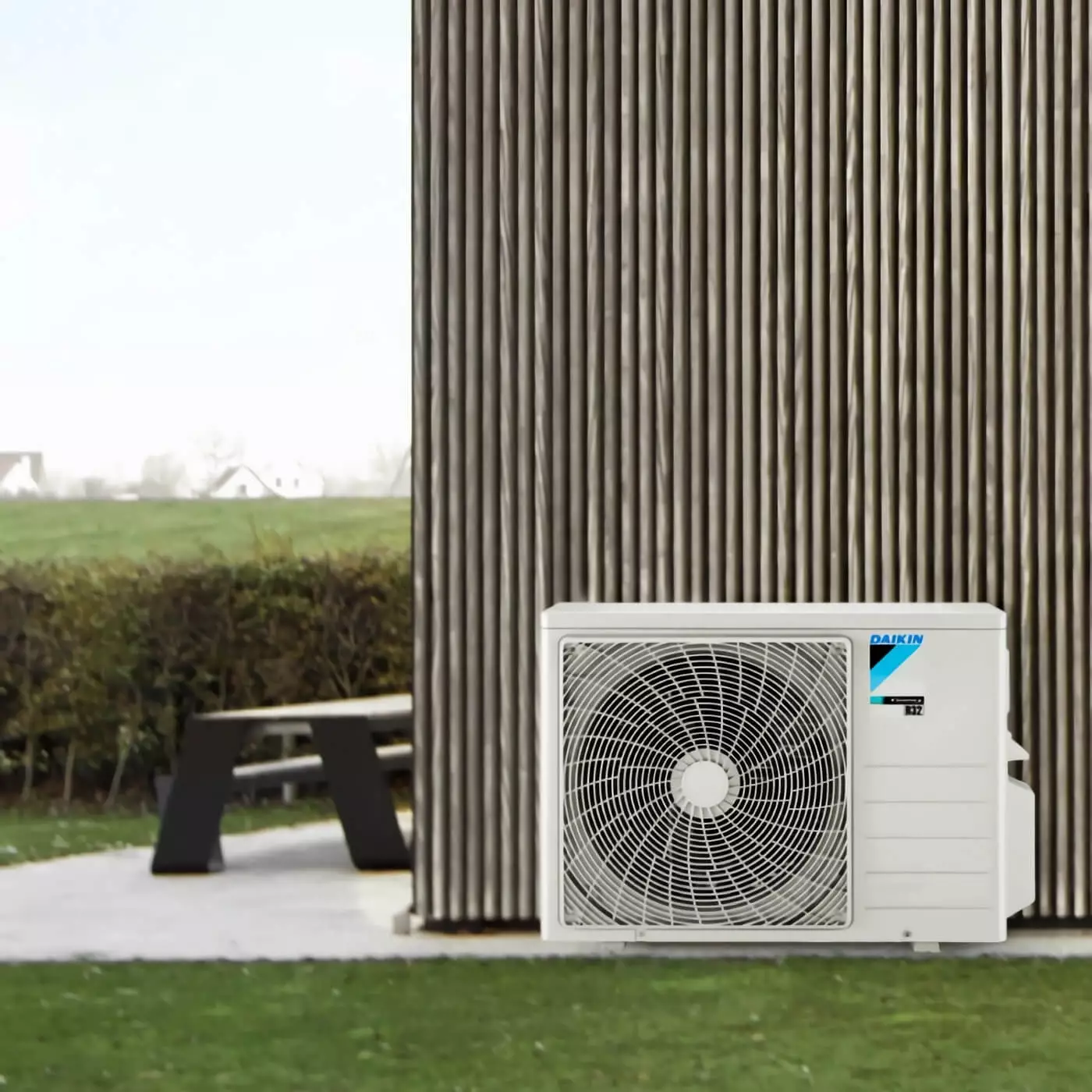 unitate exterioara  de aer conditionat daikin montat pe podea