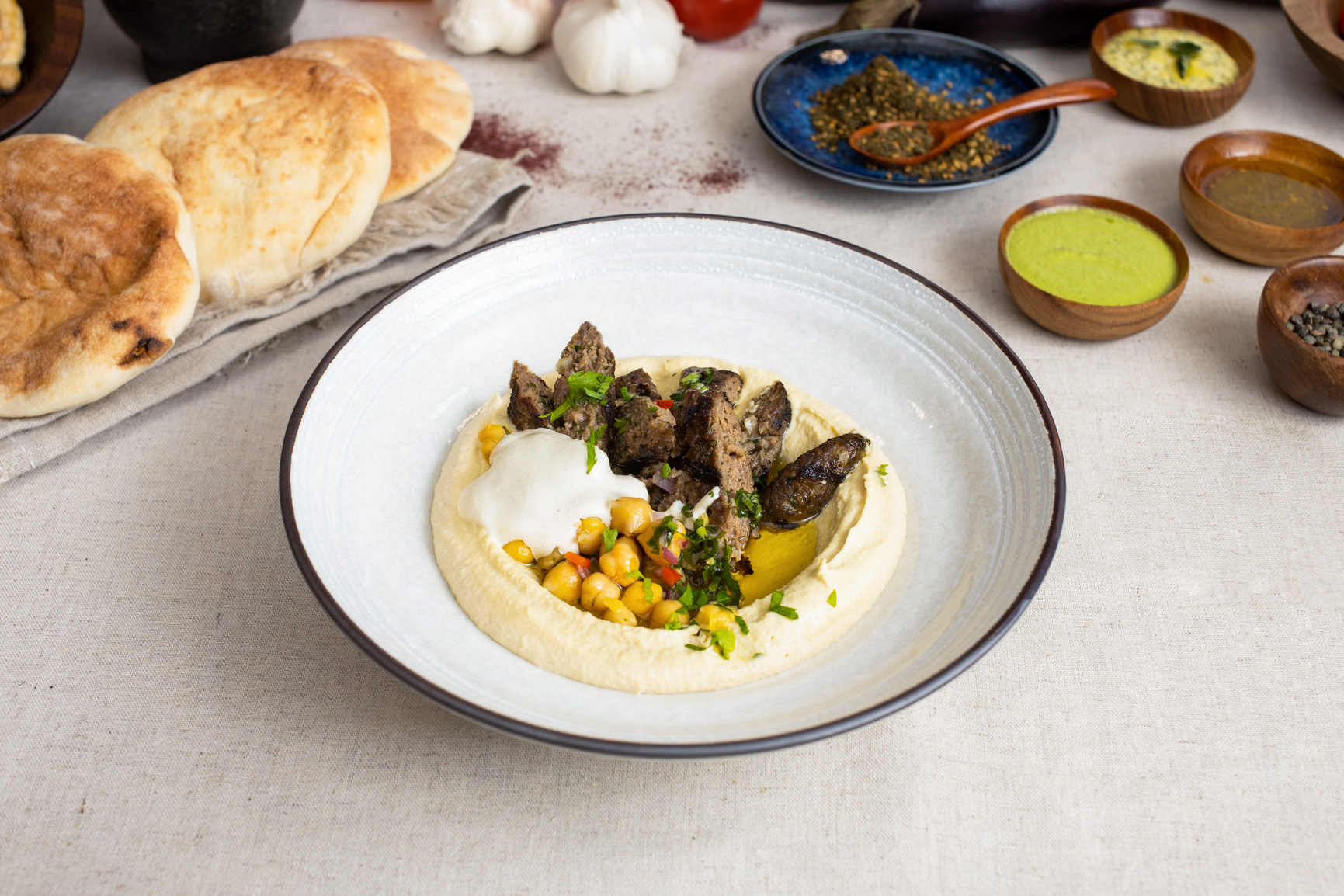 Hummus with Grilled Ground Beef & Lamb