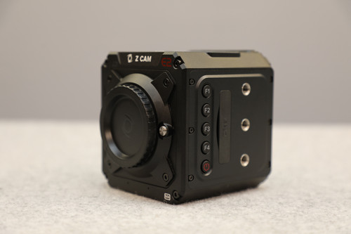 ZCAM E2M4＋CFAST 128GB＋tiltaハンドル Amazon.co.jp: Z CAM E2-M4 4K シネマカメラ MFTマウント : DIY