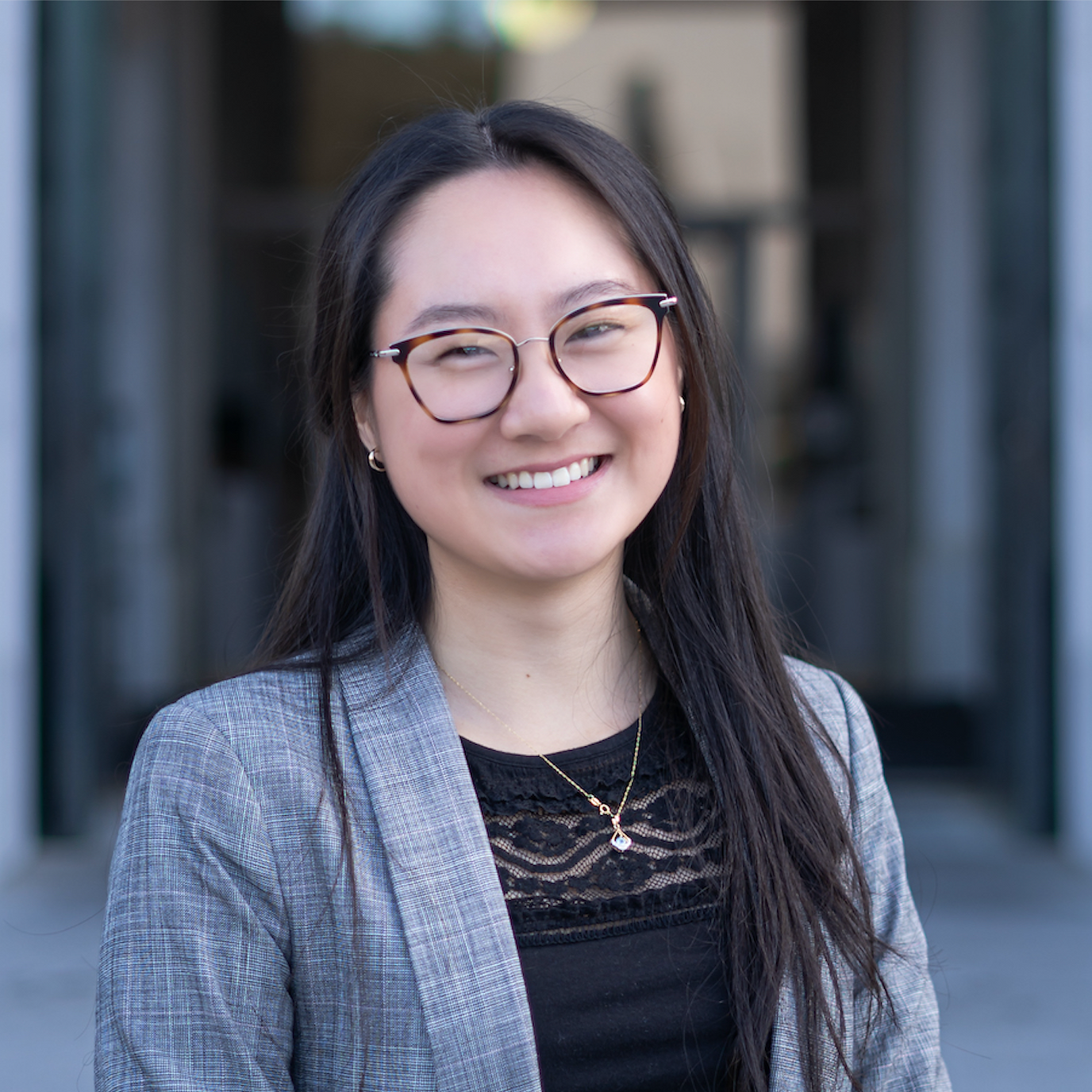 Zhou, Angela.webp