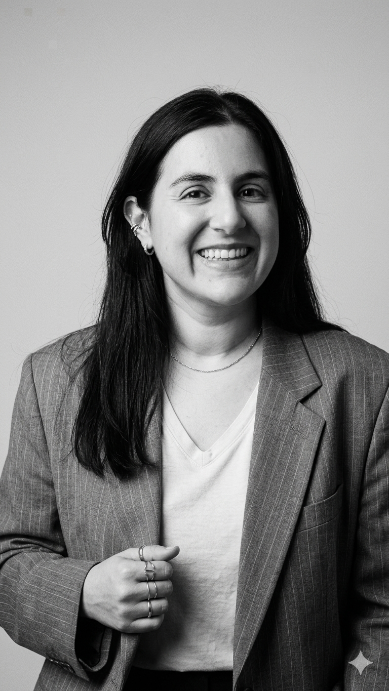 Writer: Deborah Ribeiro