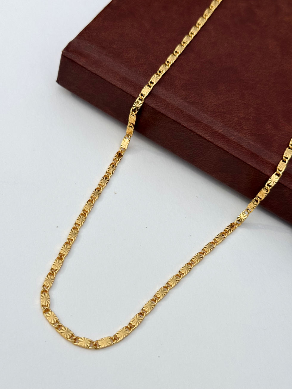Thumbnail: Floral Elegance Link Necklace