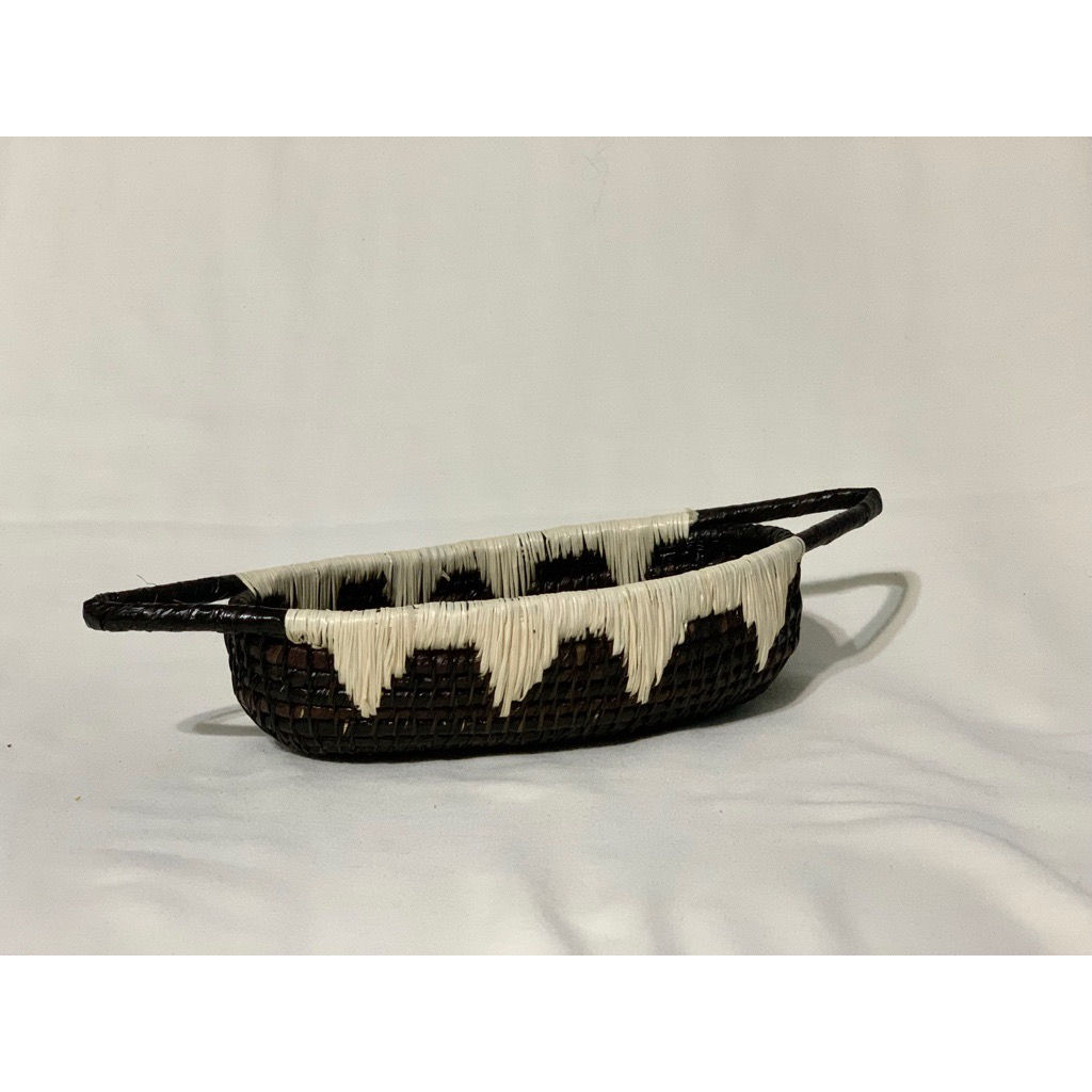 エンベラ•ウォウナン族の手作りカゴ雑貨 ボート Lサイズ