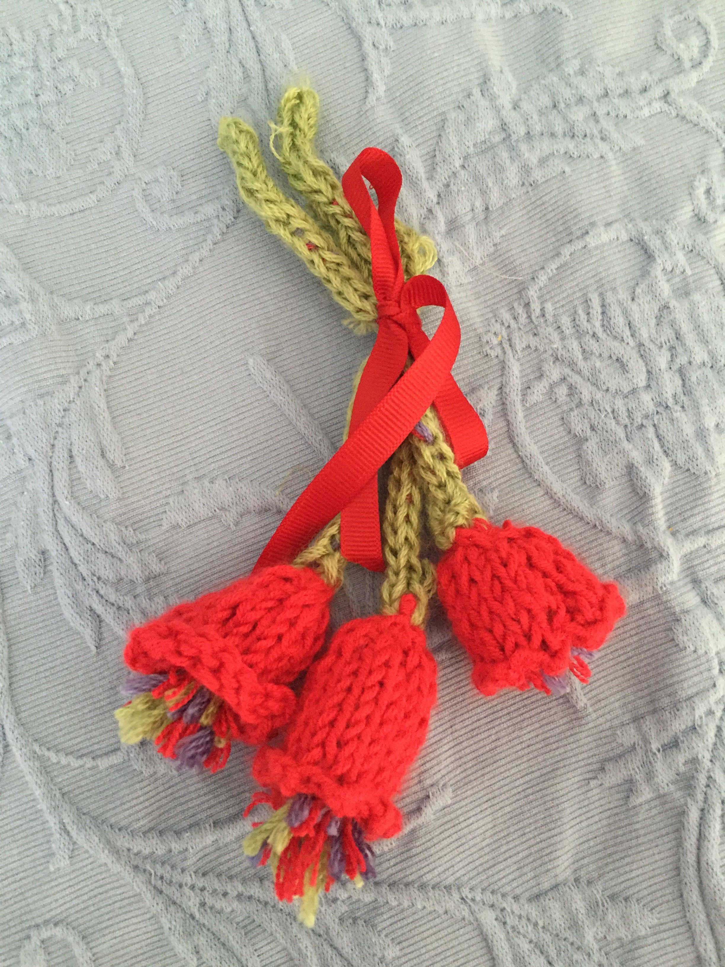 Flower Pins-Red Bells