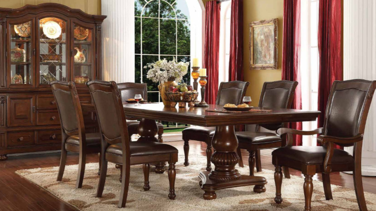 1470 Dining Table