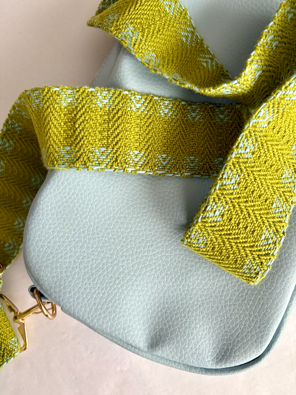 handmade-handwoven-bag