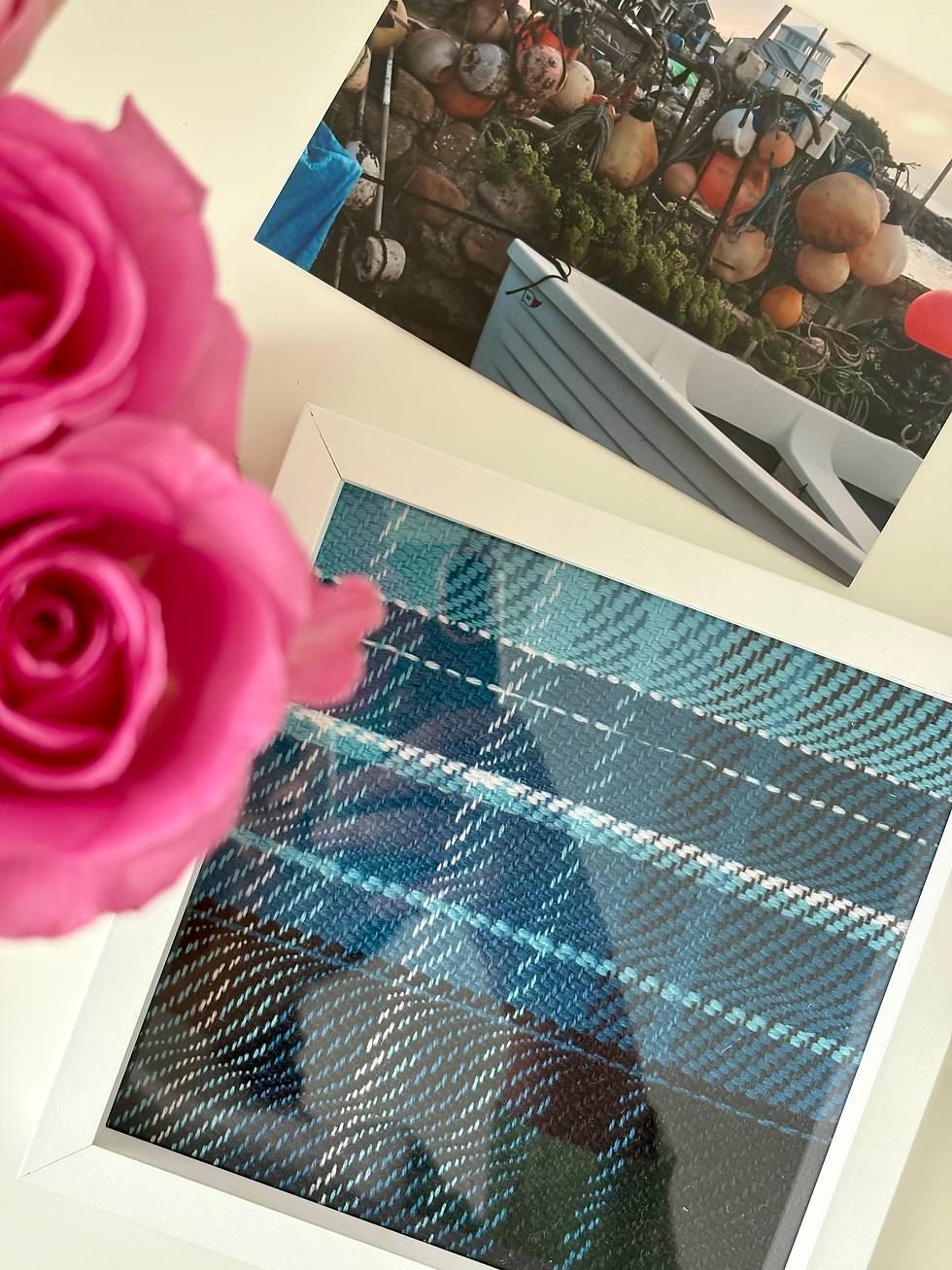 Thumbnail: White Square Woven Fabric Frame Dark
