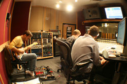 322812514465300480-original