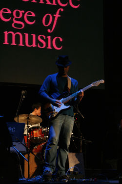 322812497893601280-original