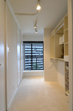 712-N Watergate East