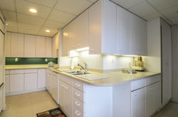 712-N Watergate East