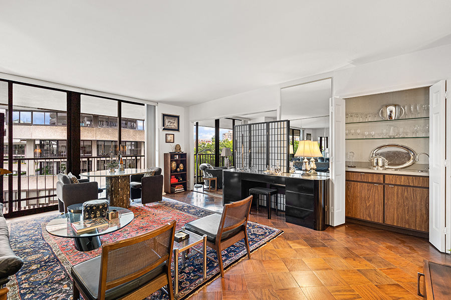916 Watergate South
