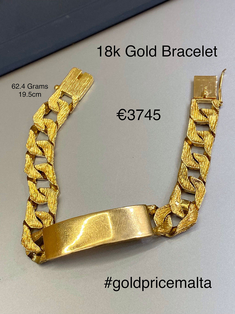 18 Carat Gold Bracelet