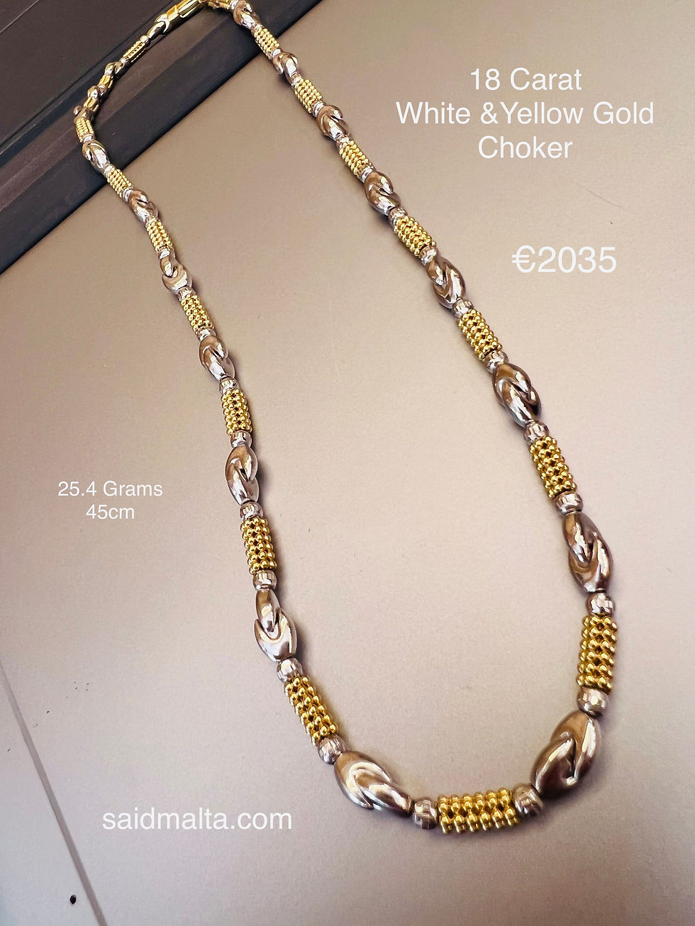18 Carat White & Yellow Gold Choker