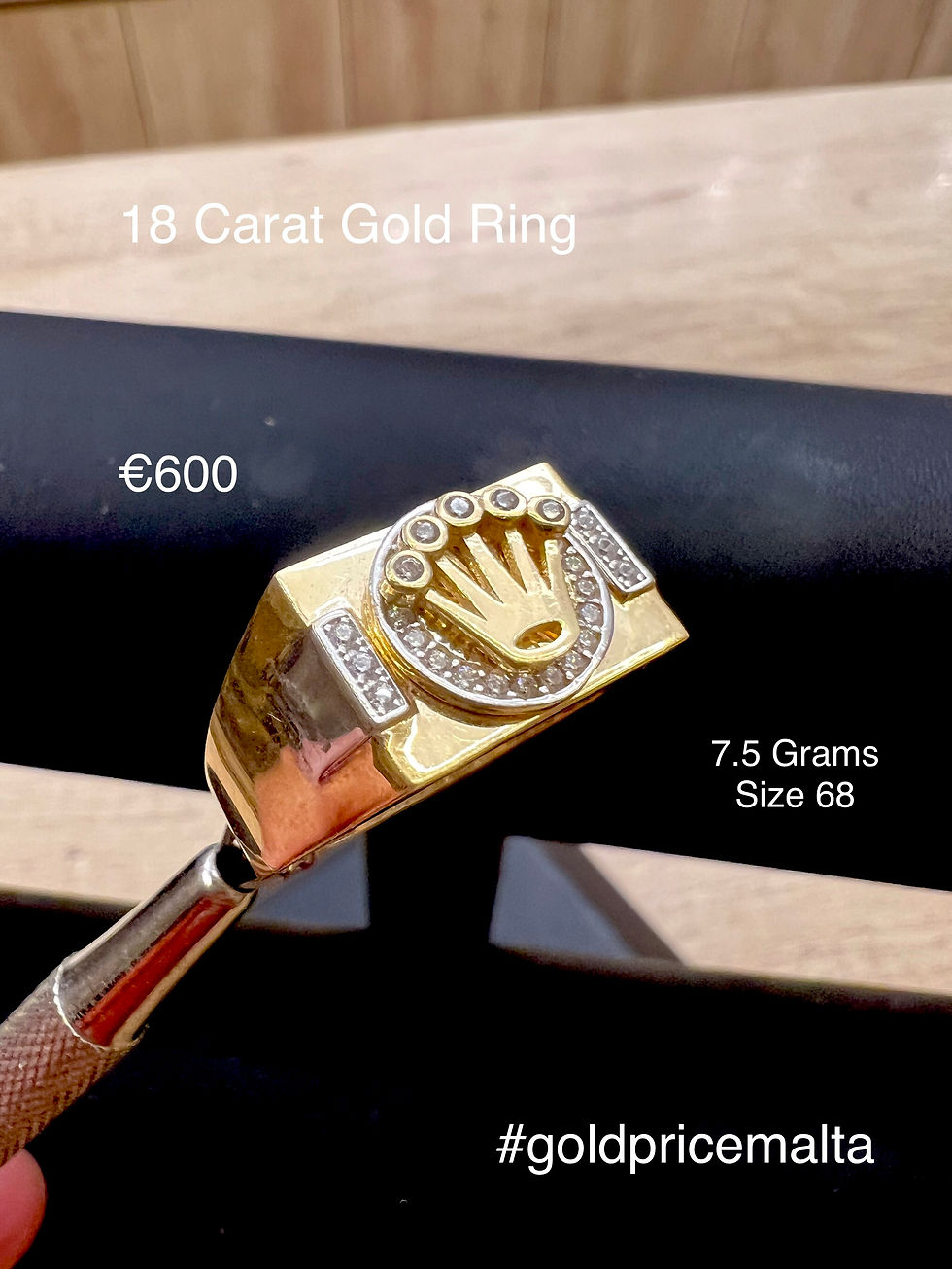 18 Carat Gold Ring