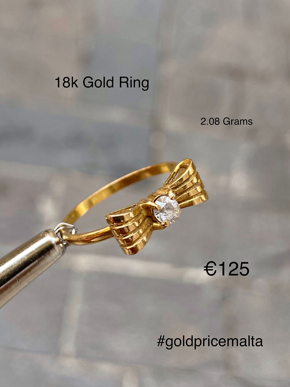 18 Carat Gold Ring