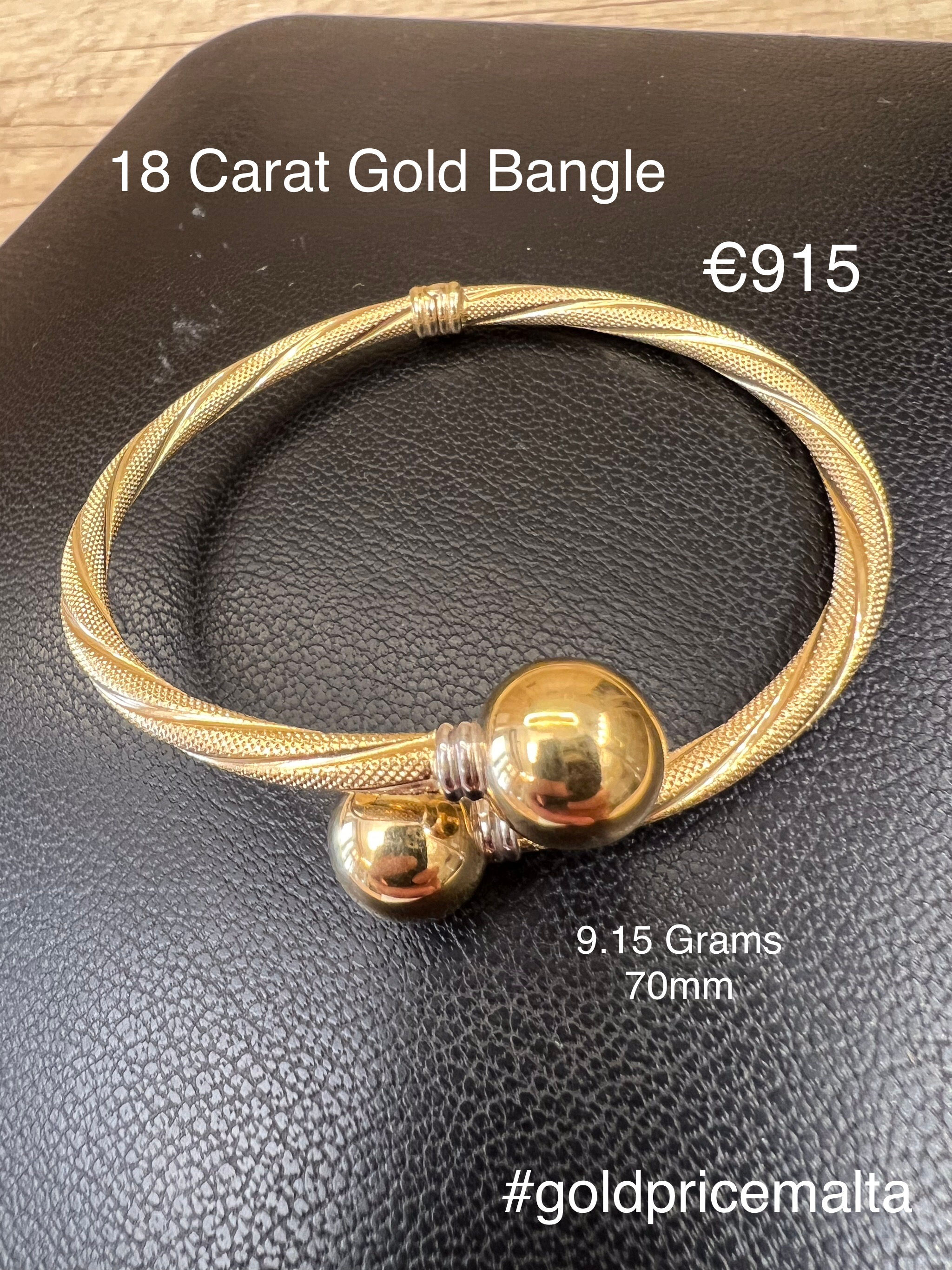 18 Carat Gold Bangle