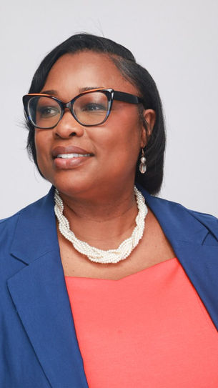HELEN Z. WILLIS ISN'T ASKING FOR PERMISSION

The South Fulton powerhouse is taking her fearless brand of leadership to Fulton County's District 5 race—and she's doing it on her own terms.
