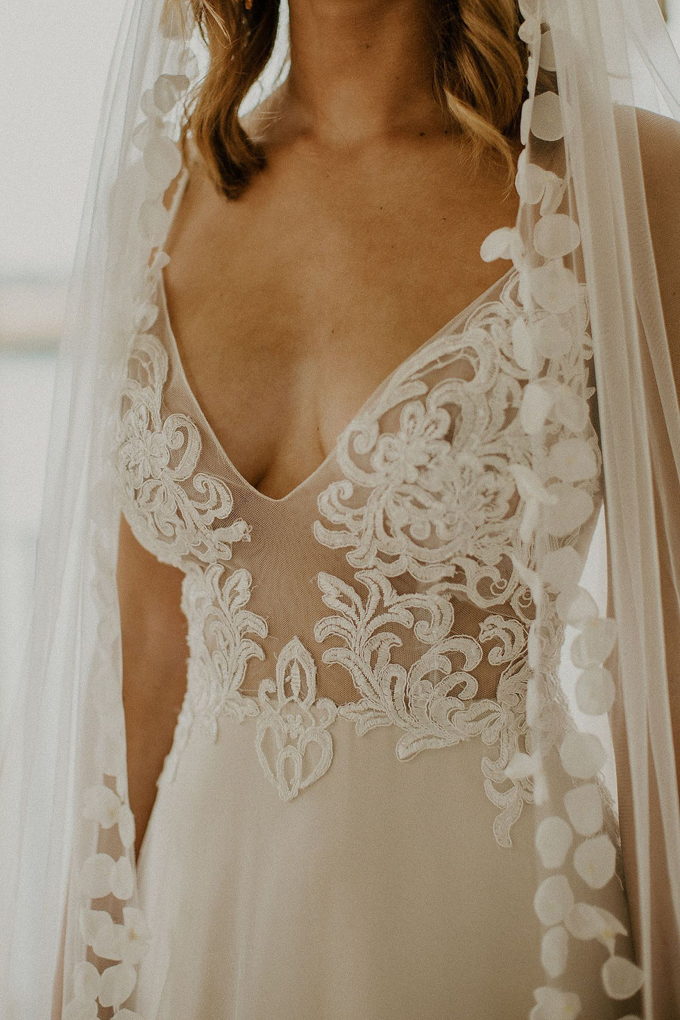 Thumbnail: LOVE FOUND TRUE  |  ANGELIQUE GOWN  |  SIZE SMALL