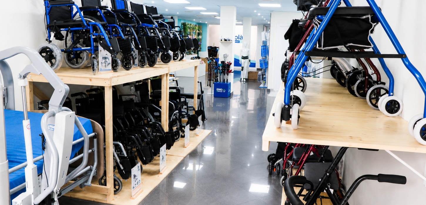sillas de ruedas i caminadores en nuestra farmacia