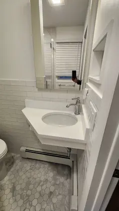 Sparkling Master Bath2