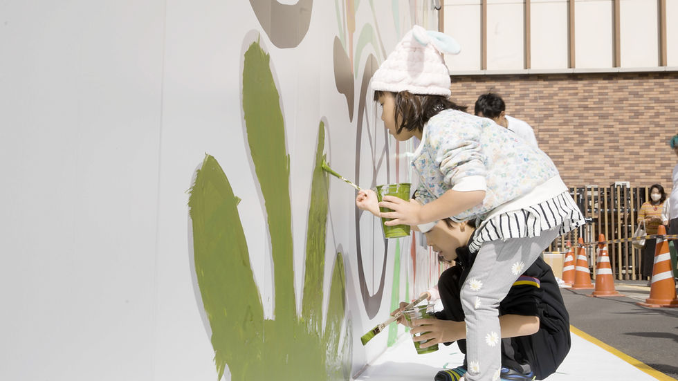 キッズアートワークショップ「アルカサールでえがこう！」