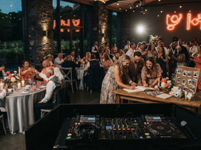 How to Make a Wedding Reception Interactive: Ideas That Bring Guests Together