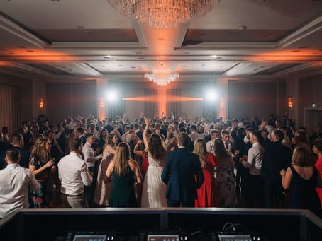 How to Keep Your Wedding Dance Floor Full: The Ultimate 2026 Guide