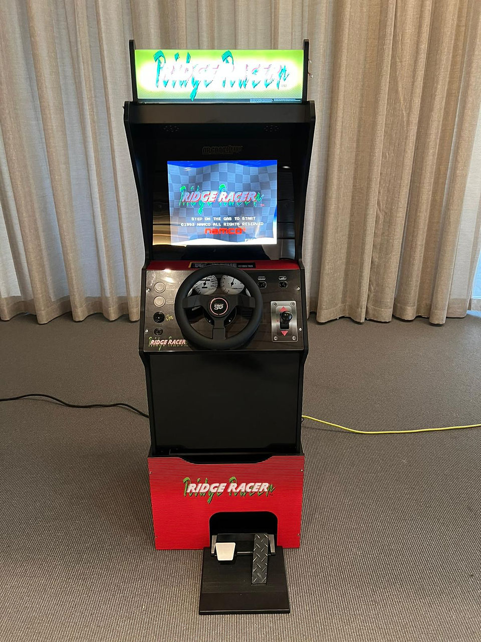 Experience the Thrill of Arcade Games at Orange County Convention Center - Call 954-408-1881