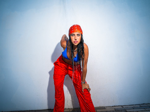 NICOLE FAVRE VUELVE AL PERÚ CON NUEVO ÁLBUM “1998”!