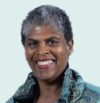 Lupe Headshot.jpg