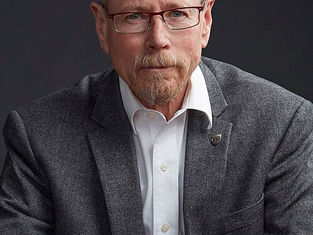 FTM: Female-to-Male Transsexuals in Society by Aaron Devor