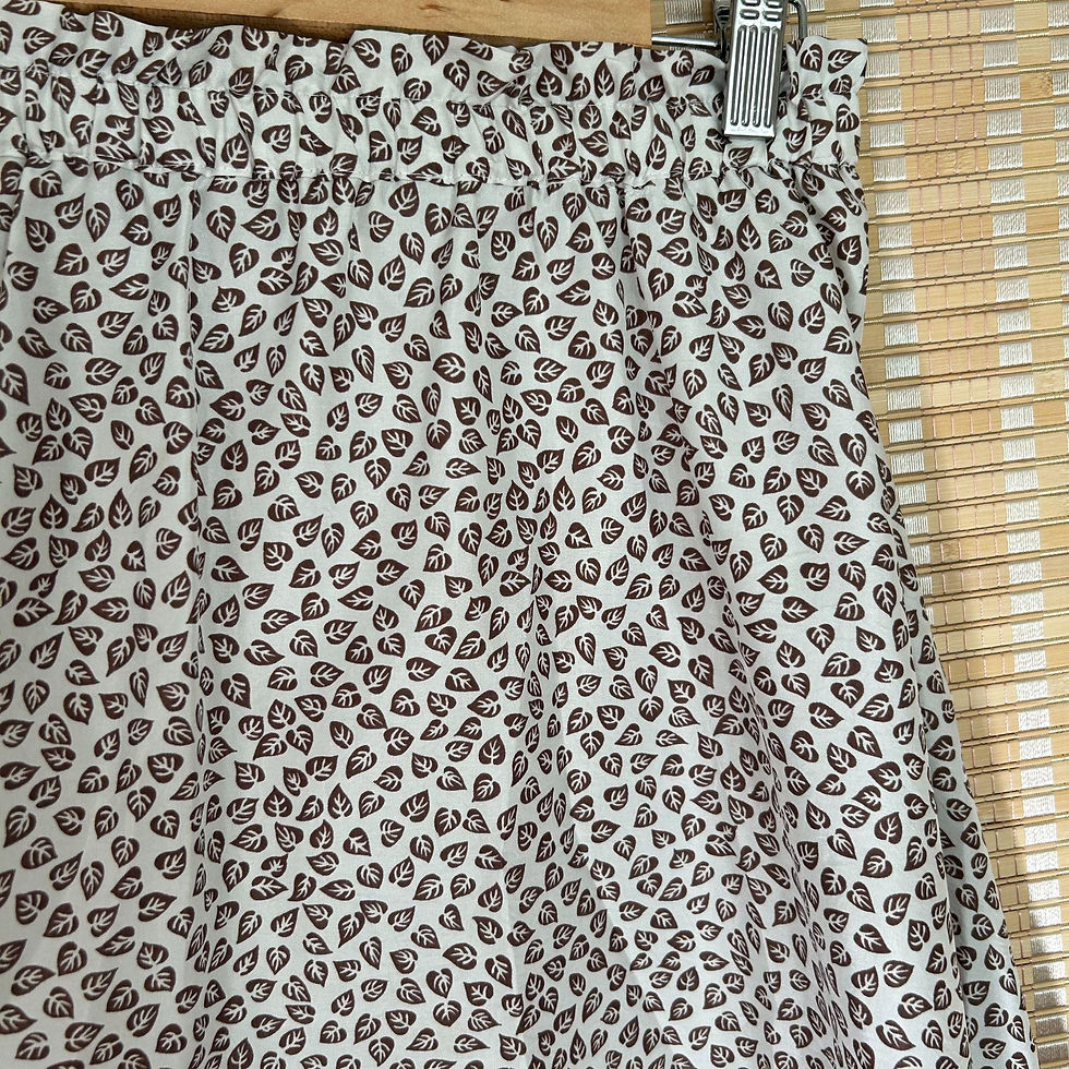 Thumbnail: Vintage Josephine Midi Skirt M | Cream & Brown Leaf Print | High Waist Elastic 