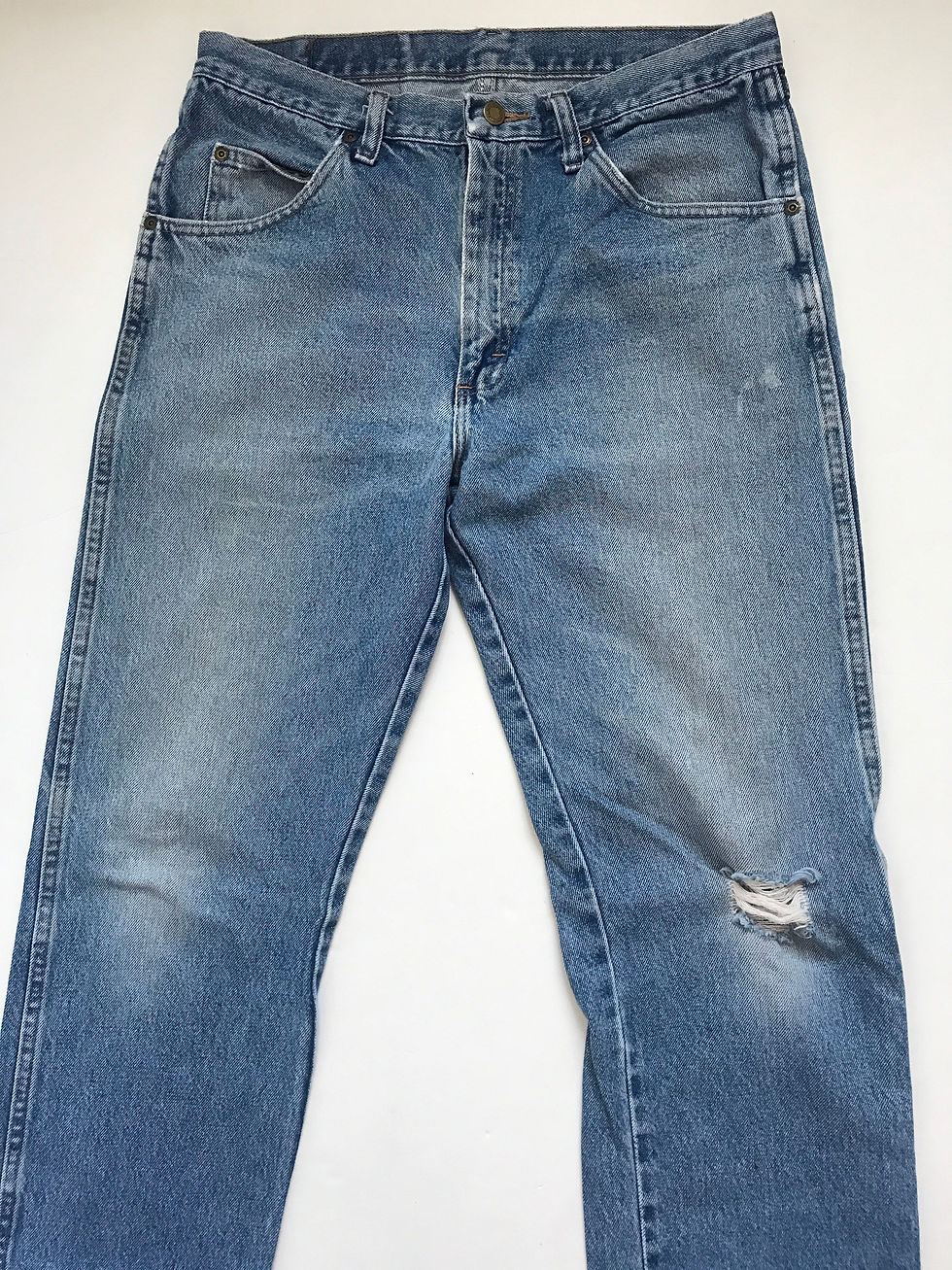 Thumbnail: Vintage wrangler jeans, 33”, grunge, distressed denim, high rise jeans, high wa