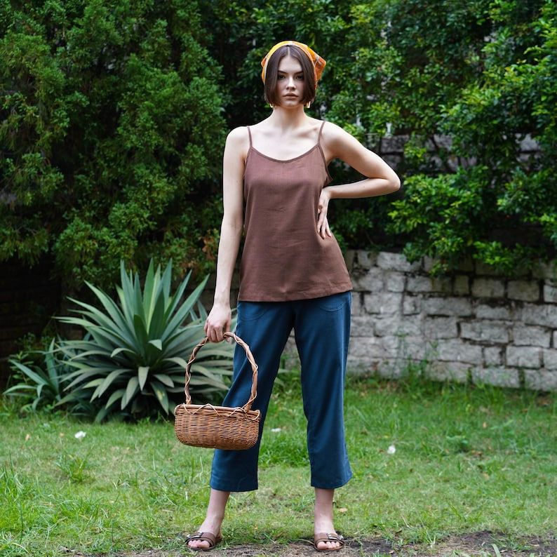 Thumbnail: Square-neck linen camisole, Linen Cami Top, Linen spaghetti strap top, sleevele