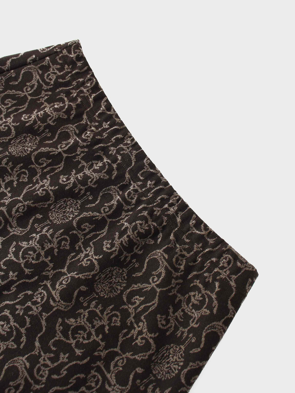 Thumbnail: Elastic Waist Maxi Skirt-Brown Vines