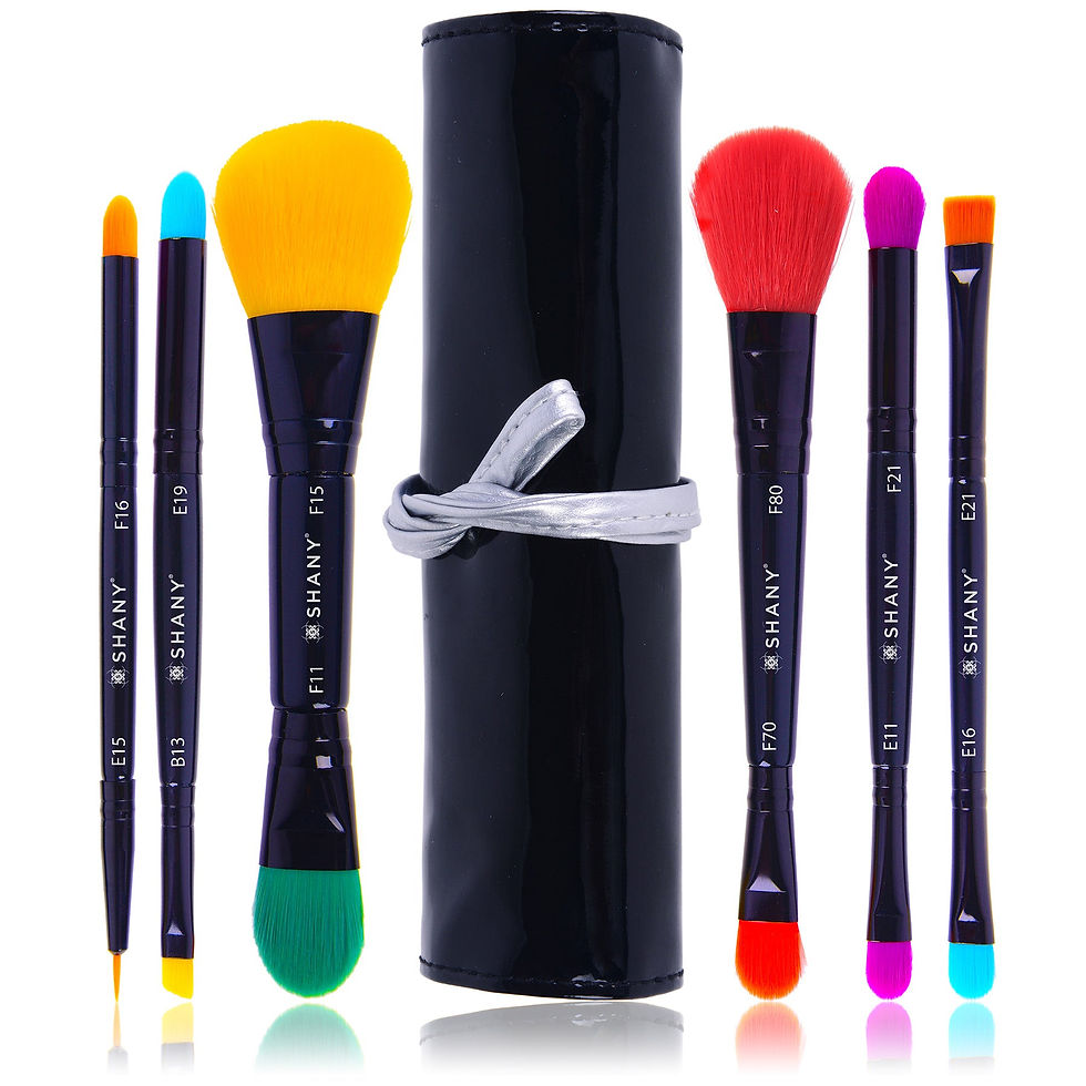 Thumbnail: TRAVEL MAKEUP BRUSH SET WITH POUCH