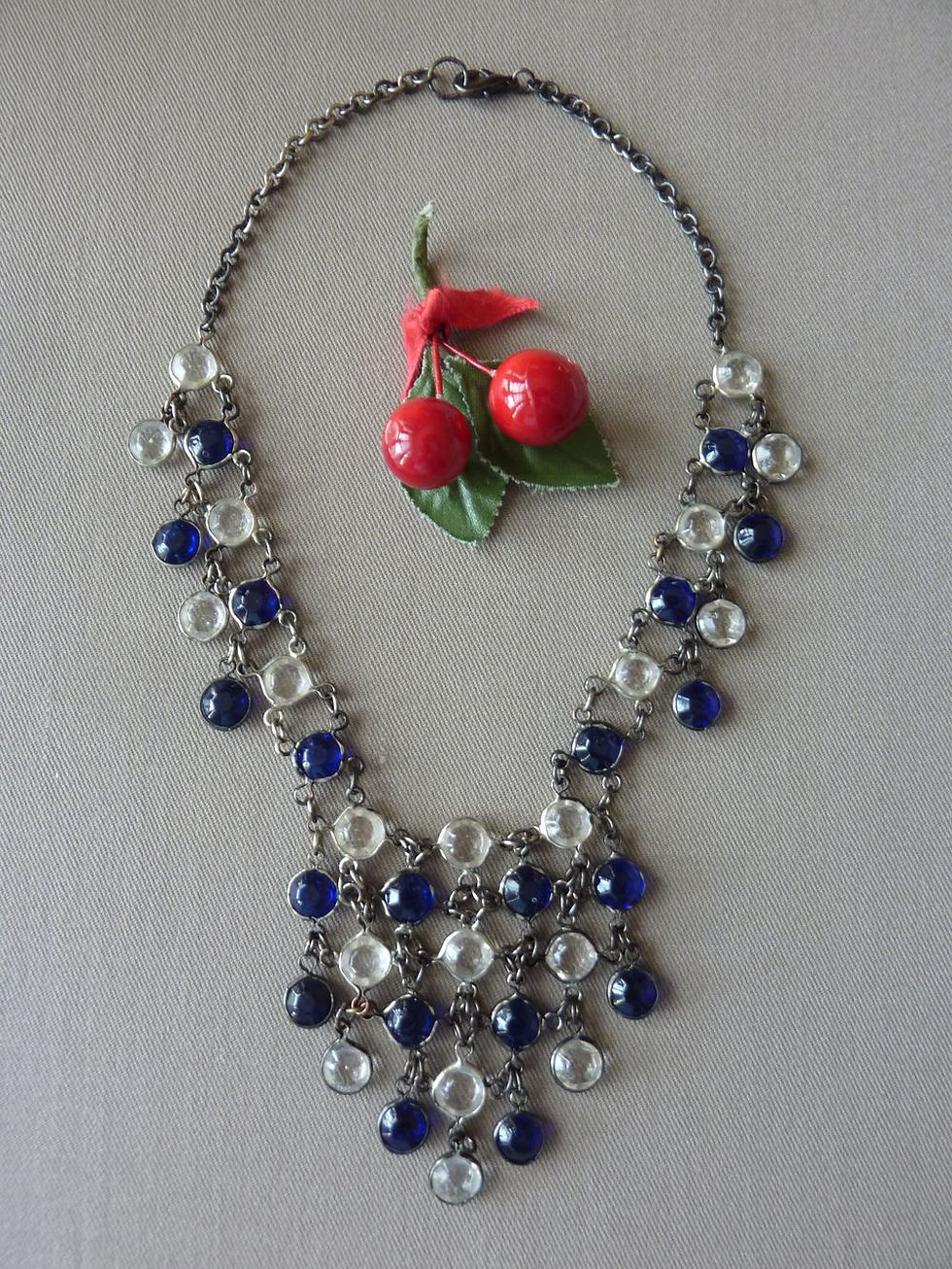 Miniature : Collier en Verre Années 50