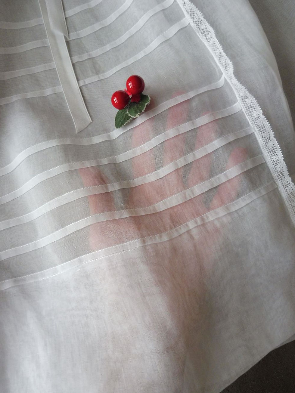 Miniature : Longue Robe de Baptême en Organdi
