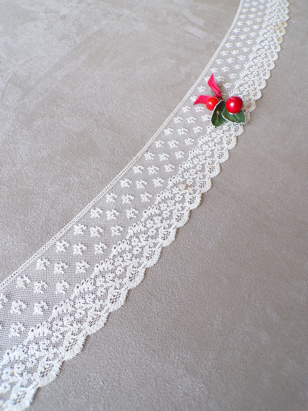 Miniature : Dentelle sur Tulle (n°50)