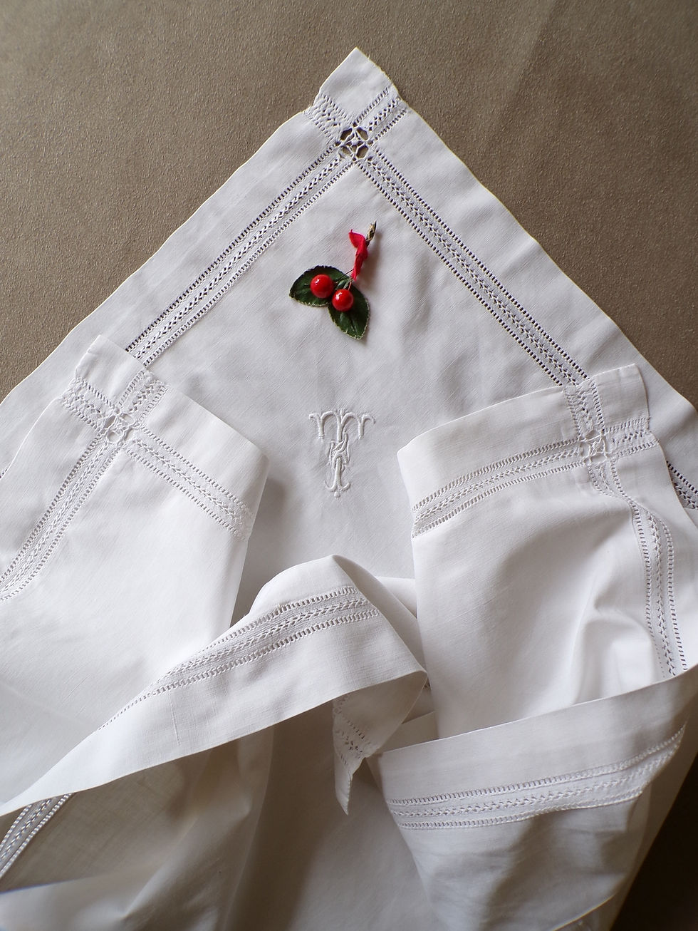 Miniature : Taie d'Oreiller T (n°5)