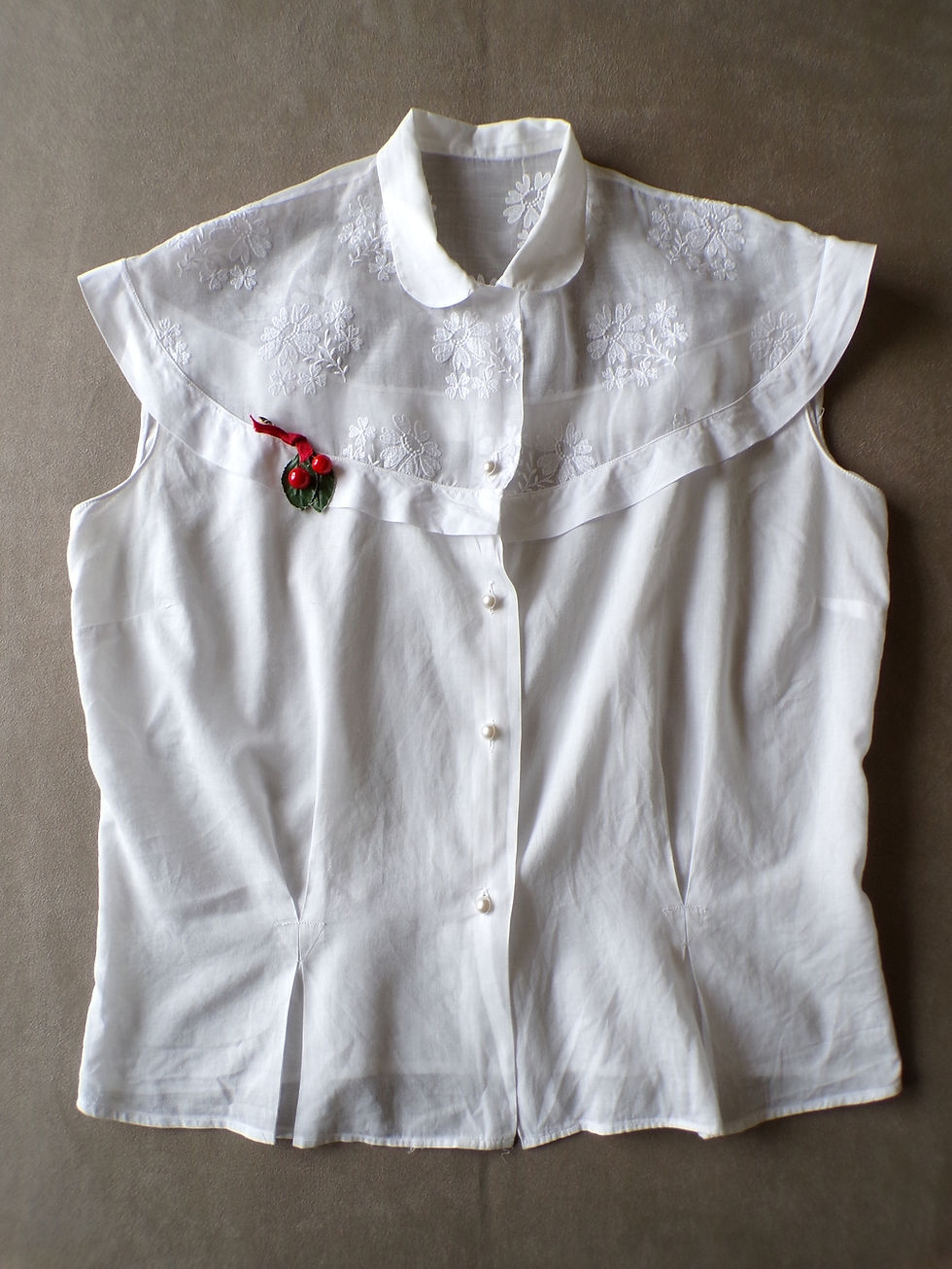 Miniature : Corsage Brodé en Organdi