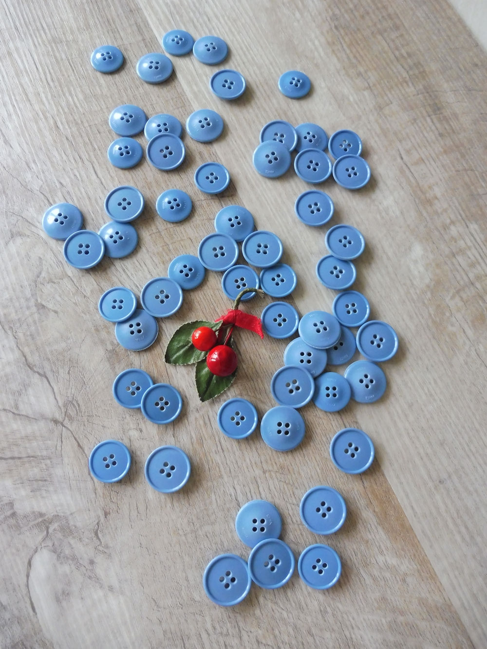 Lot de 30 Boutons Bleus
