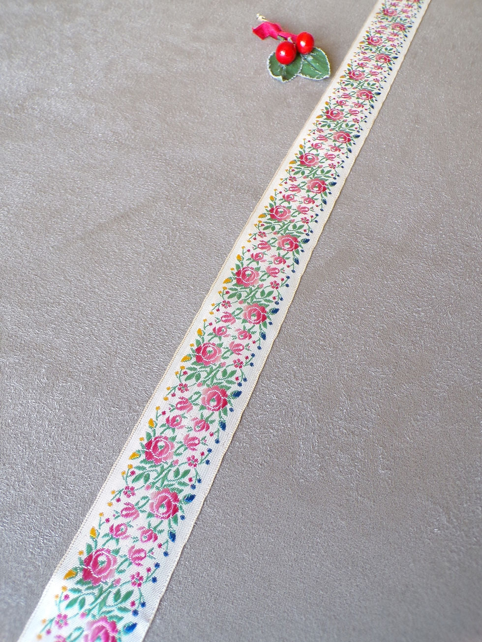 Miniature : Ruban de Roses en Soie