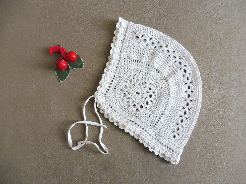 Miniature : Béguin en Crochet