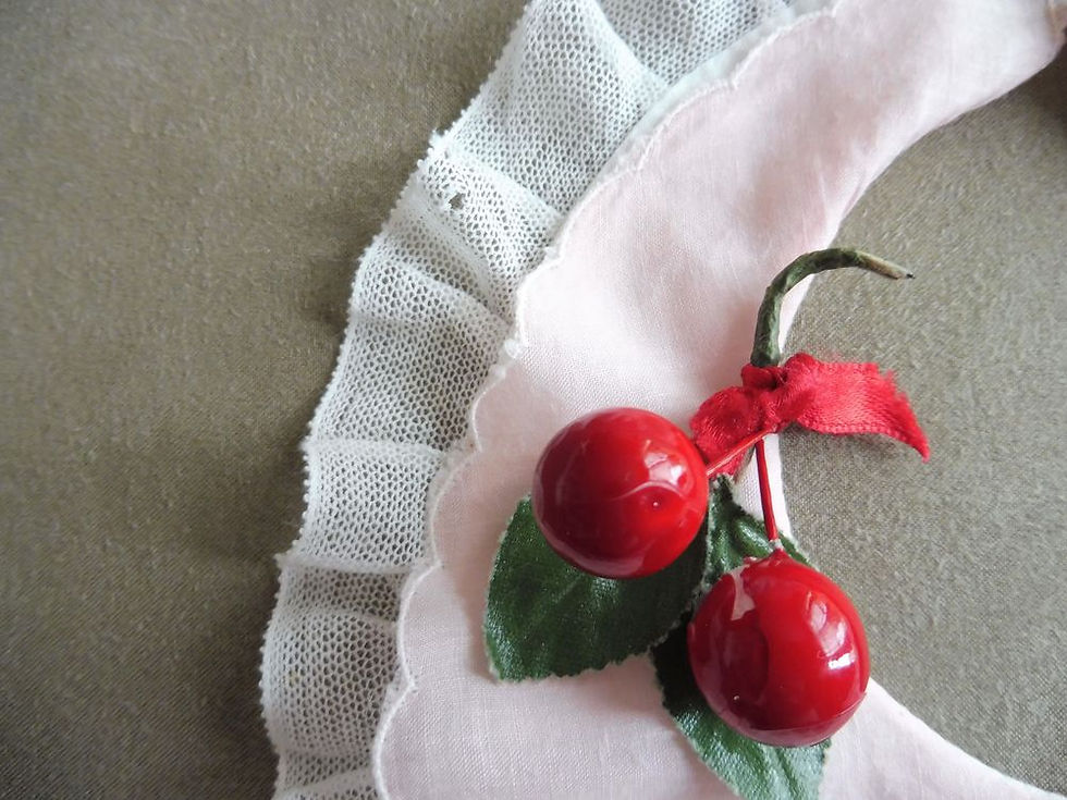 Miniature : Bavoir Rose